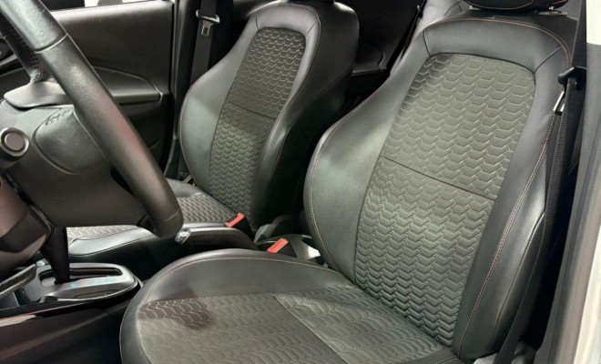 GM - Chevrolet ONIX HATCH LTZ 1.4 8V FlexPower 5p Aut. 2018 Flex-5