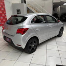 GM - Chevrolet ONIX HATCH LTZ 1.4 8V FlexPower 5p Aut. 2018 Flex-4