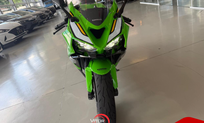 KAWASAKI NINJA ZX-6R 636cc 2025 Gasolina-4