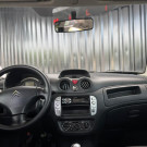 Citroën C3 GLX 1.4/ GLX Sonora 1.4 Flex 8V 5p 2011 Flex-7