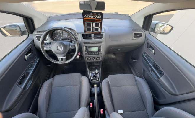 CROSSFOX 1.6 I-MOTION 2014 | VISUAL AVENTUREIRO E CONFORTO.-10