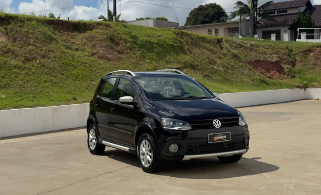 CROSSFOX 1.6 I-MOTION 2014 | VISUAL AVENTUREIRO E CONFORTO.-13