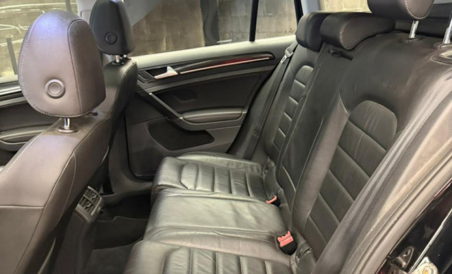 VW - VolksWagen Golf Variant Highline 1.4 TSI Aut. 2015 Gasolina-10