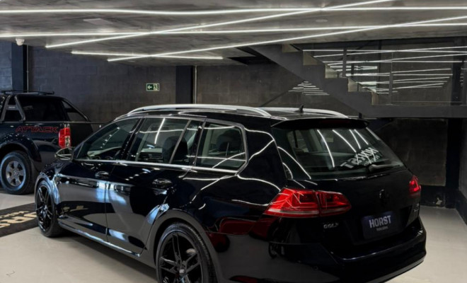 VW - VolksWagen Golf Variant Highline 1.4 TSI Aut. 2015 Gasolina-0