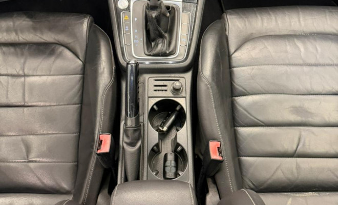 VW - VolksWagen Golf Variant Highline 1.4 TSI Aut. 2015 Gasolina-7