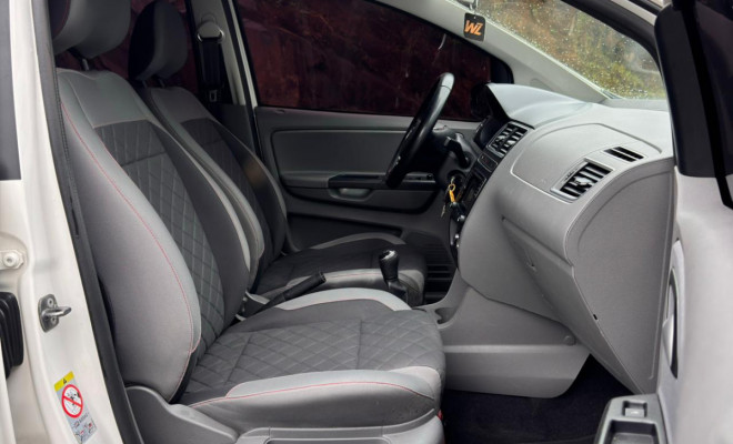 VW - VolksWagen Fox Highline1.6 Flex 16V 5p 2016 Flex-3