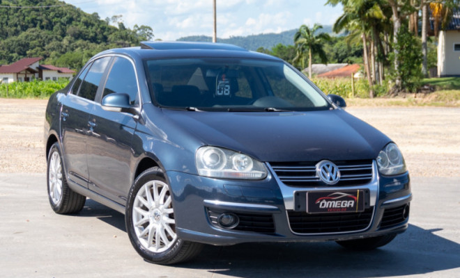 VW - VolksWagen JETTA 2.5 20V 150/170cv Tiptronic 2008 Gasolina-1