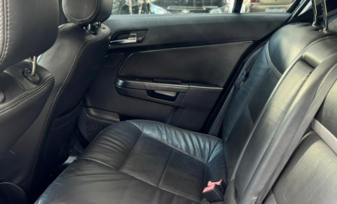 GM - Chevrolet Vectra GT 2.0 MPFI 8V FlexPower Mec. 2008 Flex-2