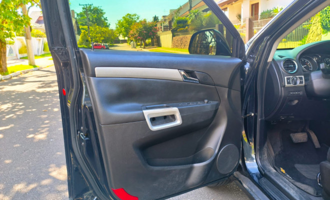 GM - Chevrolet CAPTIVA SPORT FWD 2.4 16V 171/185cv 2011 Gasolina-5