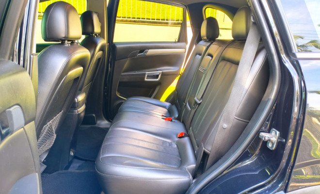 GM - Chevrolet CAPTIVA SPORT FWD 2.4 16V 171/185cv 2011 Gasolina-9