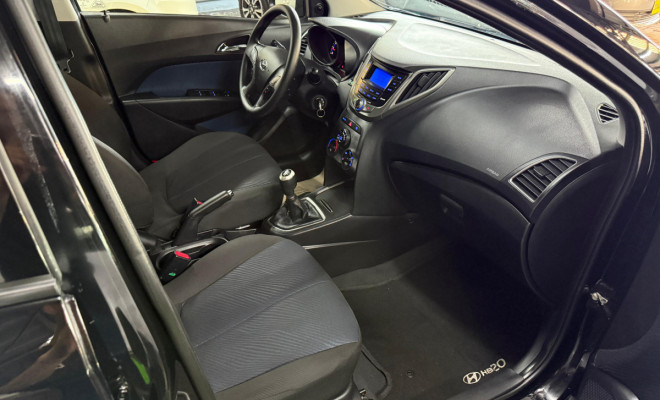 Hyundai HB20 C./C.Plus/C.Style 1.6 Flex 16V Mec. 2015 Flex-4