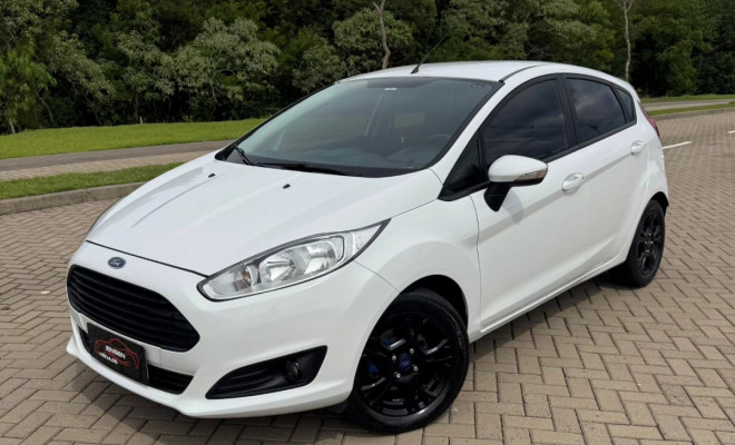 Ford Fiesta 1.6 16V Flex Mec. 5p 2015 Flex