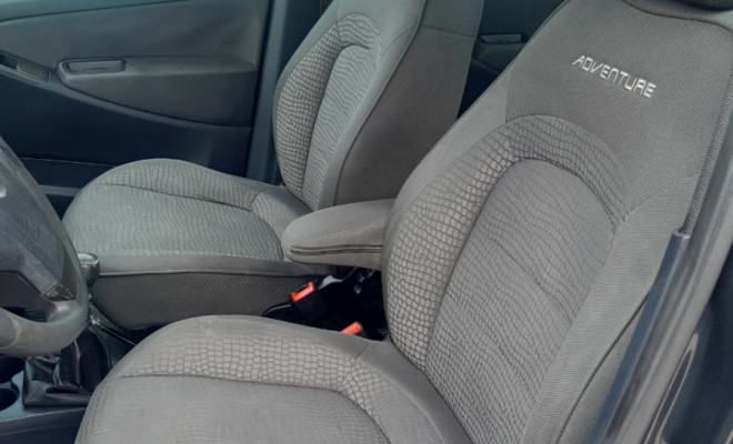 Fiat Idea Adv./ Adv.LOCK.Dualogic 1.8 Flex 5p 2012 Flex-13