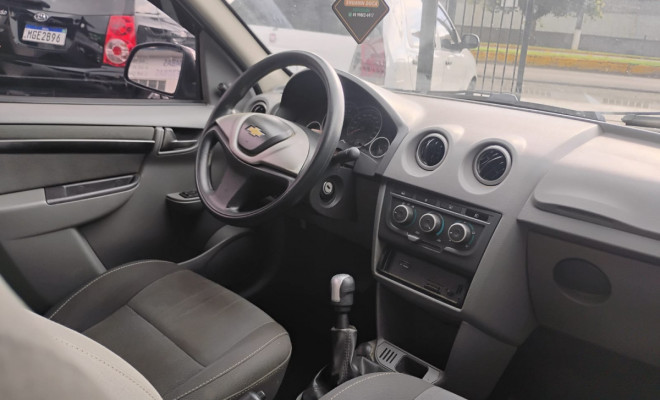 GM - Chevrolet PRISMA  Sed. Maxx/ LT 1.4 8V ECONOF. 4p 2012 Flex-4