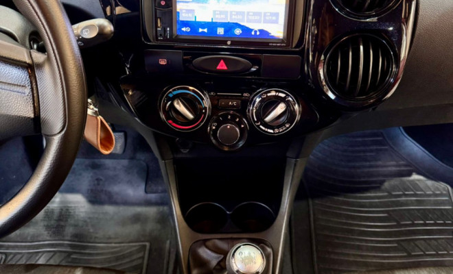 Toyota ETIOS X 1.3 Flex 16V 5p Mec. 2017 Flex-11