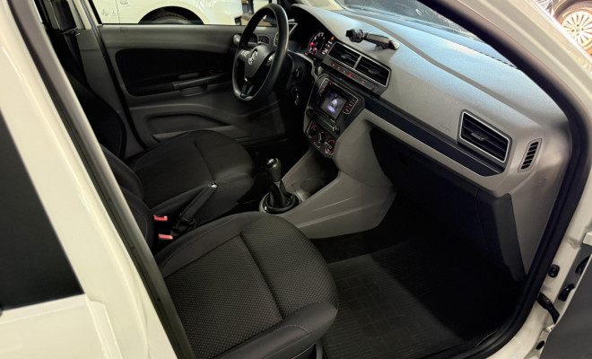 VW - VolksWagen VOYAGE COMF/Highli. 1.6 T.Flex 8V 4p 2017 Flex-4