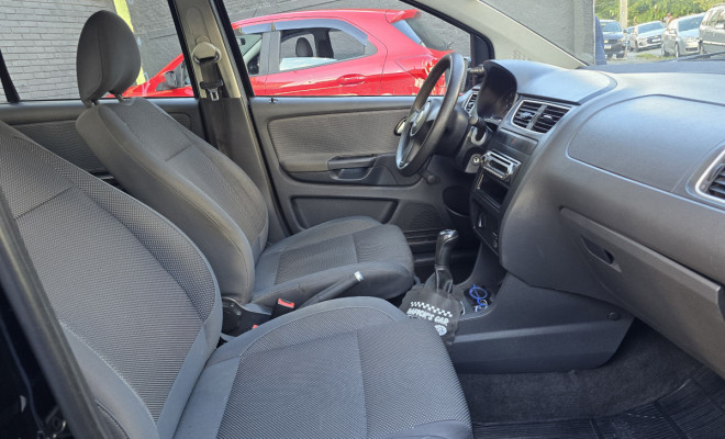 VW - VolksWagen Fox 1.0 Mi Total Flex 8V 5p 2011 Flex-8