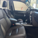 Toyota Hilux SW4 SRX 4x4 2.8 TDI 16V Dies. Aut. 2020 Diesel-3