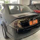 Ford Fiesta Sedan 1.6 2013-2