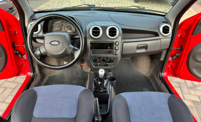 Ford Ka 1.0 8V/1.0 8V ST Flex 3p 2013 Flex-4