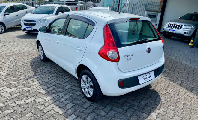 Fiat Palio ATTRACTIVE 1.0 EVO Fire - 2015-1