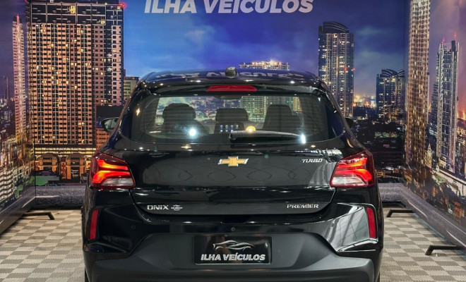 GM - Chevrolet ONIX HATCH PREM. 1.0 12V TB Flex 5p Aut. 2021 Flex-13