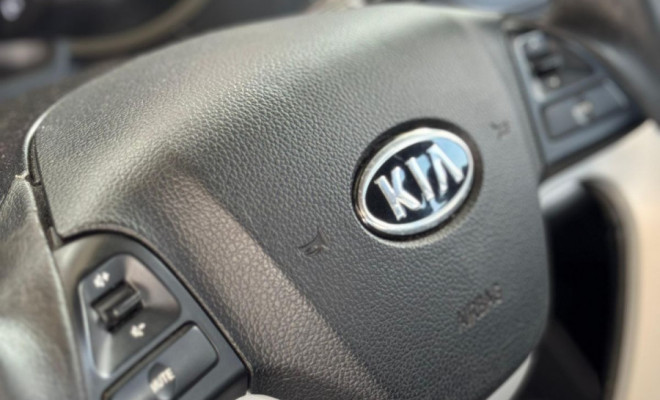 Kia Motors Picanto EX 1.1/1.0/ 1.0 Flex Mec. 2012 Flex-12