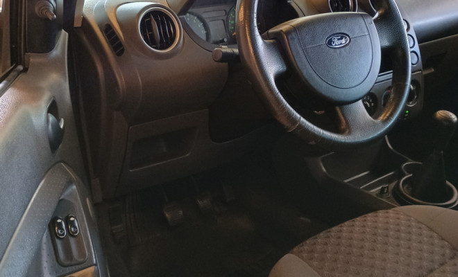 Ford Fiesta 1.6 8V Flex/Class 1.6 8V Flex 5p 2005 Flex-7