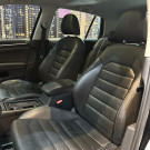 VW - VolksWagen Golf Highline 1.4 TSI 140cv Aut. 2014 Gasolina-9