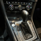 VW - VolksWagen Golf Highline 1.4 TSI 140cv Aut. 2014 Gasolina-8