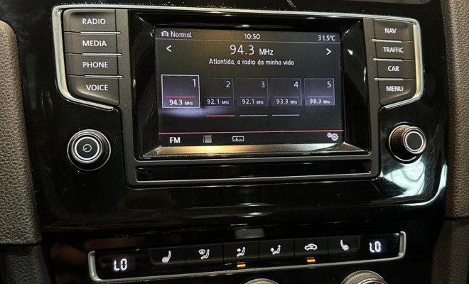 VW - VolksWagen Golf Highline 1.4 TSI 140cv Aut. 2014 Gasolina-7