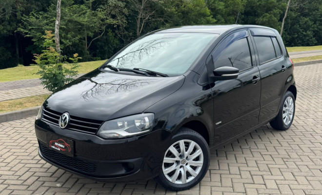 VW - VolksWagen Fox 1.0 Mi Total Flex 8V 5p 2012 Flex