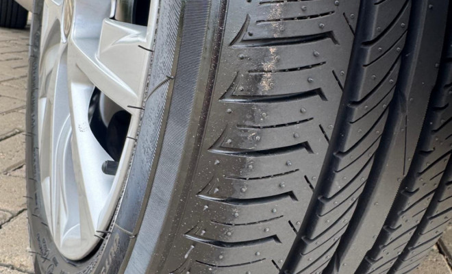 VW - VolksWagen Fox 1.0 Mi Total Flex 8V 5p 2012 Flex-8