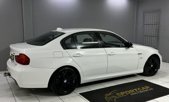 BMW 318iA 2.0 16V 136cv 5p 2012 Gasolina-6