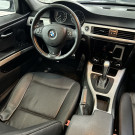 BMW 318iA 2.0 16V 136cv 5p 2012 Gasolina-4