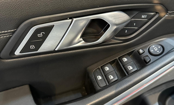 BMW 330i M Sport 2.0 TB 16V 4p 2019 Gasolina-14