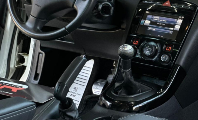 Peugeot 308 Active 1.6 Flex 16V 5p mec. 2015 Flex-14