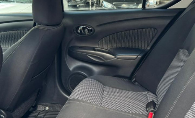 Nissan VERSA S 1.6 16V FlexStart 4p Mec. 2017 Flex-6