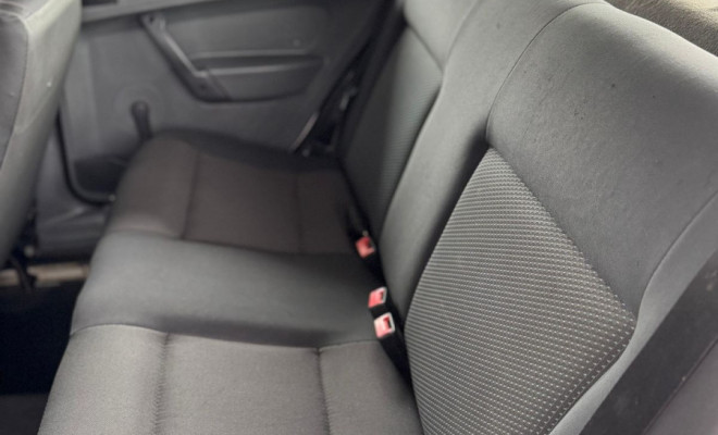 VW - VolksWagen Gol 1.0 Total Flex 8V 5p (25 Anos) 2013 Flex-7