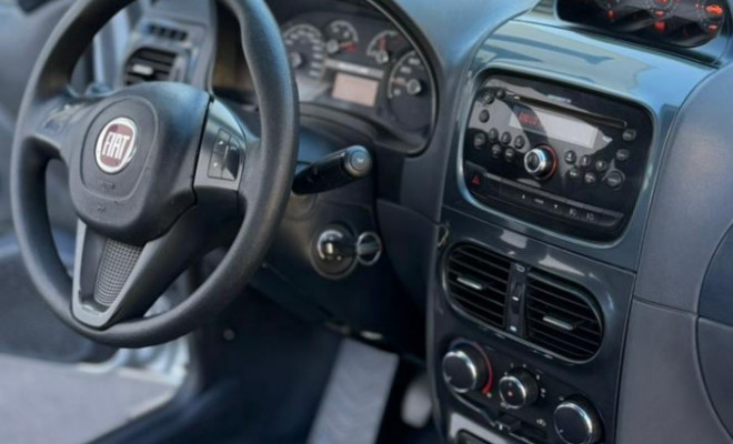 Fiat Strada Adventure1.8/ 1.8 LOCKER Flex CD 2015 Flex-15