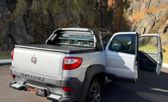 Fiat Strada Adventure1.8/ 1.8 LOCKER Flex CD 2015 Flex-6