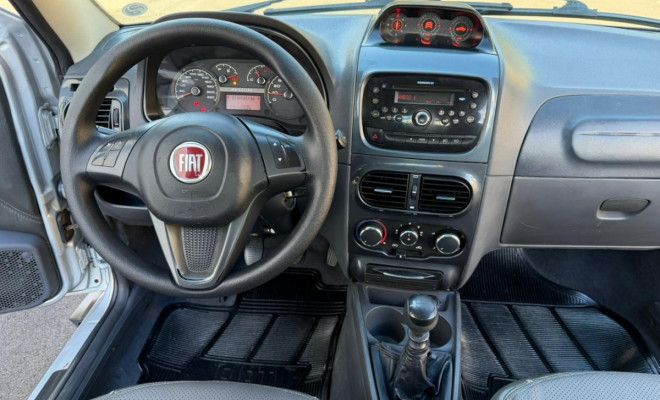 Fiat Strada Adventure1.8/ 1.8 LOCKER Flex CD 2015 Flex-14