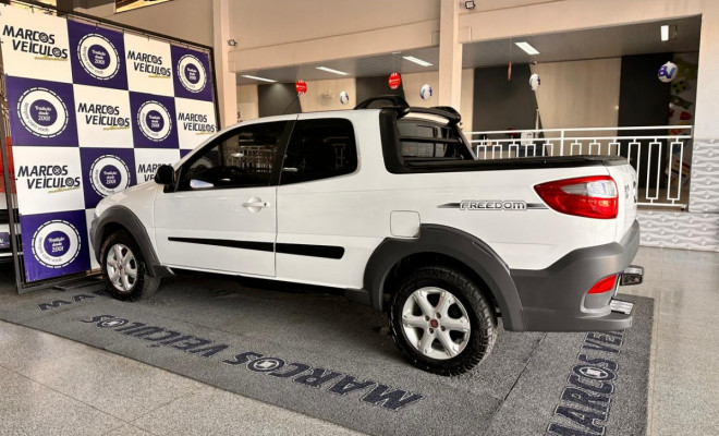 Fiat Strada Freedom 1.4 Flex 8V CD 2020 Flex-4