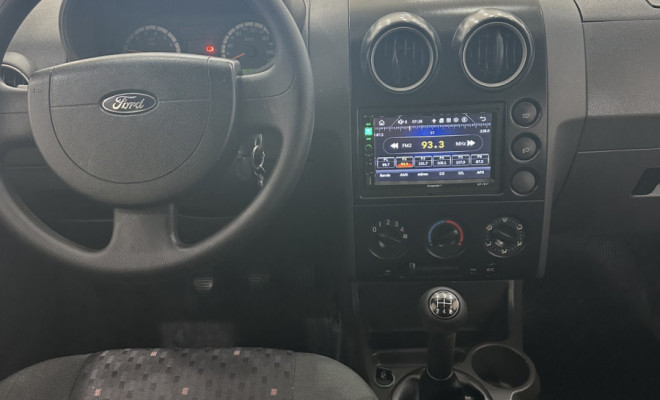 Ford EcoSport XLS 1.6/ 1.6 Flex 8V 5p 2004 Flex-4