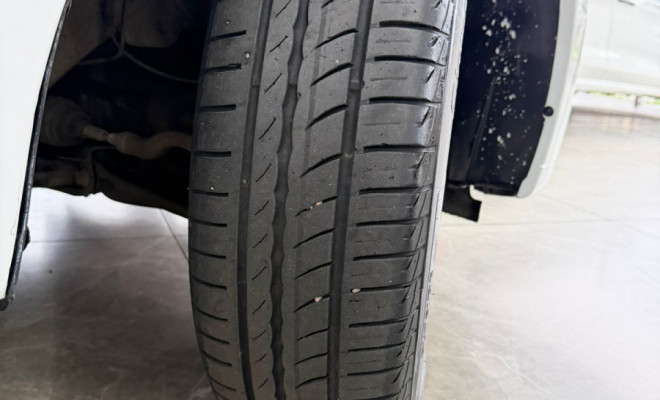 Renault LOGAN Zen Flex 1.0 12V 4p Mec. 2024 Flex-11