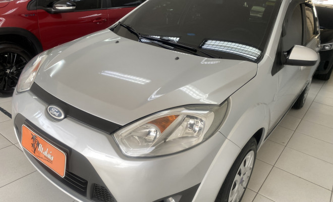 Ford Fiesta SE 1.6 2013