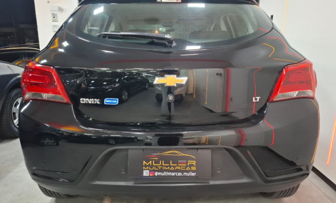 GM - Chevrolet ONIX HATCH LT 1.4 8V FlexPower 5p Aut. 2018 Flex-3