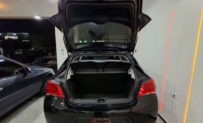 GM - Chevrolet ONIX HATCH LT 1.4 8V FlexPower 5p Aut. 2018 Flex-6