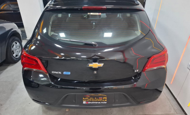 GM - Chevrolet ONIX HATCH LT 1.4 8V FlexPower 5p Aut. 2018 Flex-19