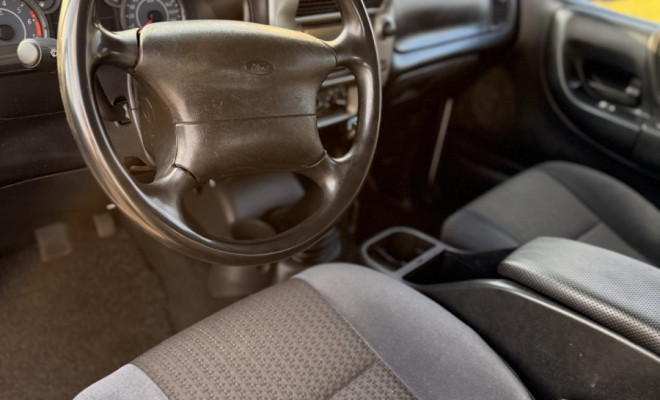 Ford Ranger XL 2.3 16v 137cv 4x2 CD Repower. 2011 Flex-6